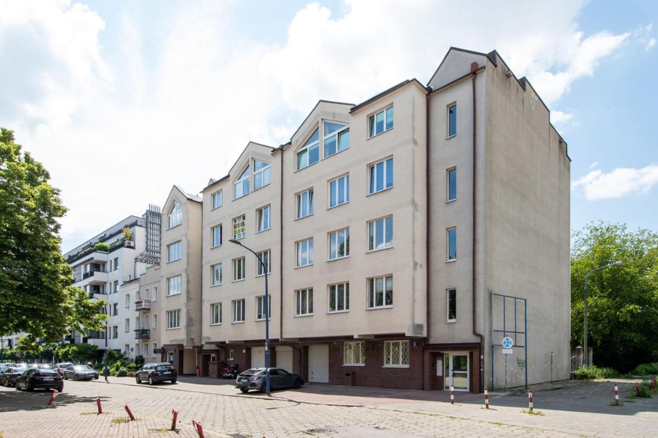 Mgr Ministudio Bitwy Warszawskiej Obok Lotnisko Warszawa Buitenkant foto